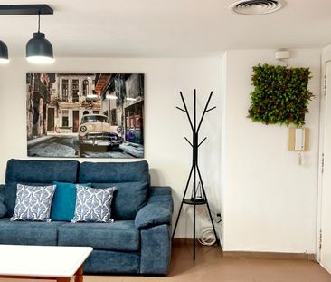 Apartamento de alquiler en Carrer Armada Espanyola, Playa de Gandia - Photo 1