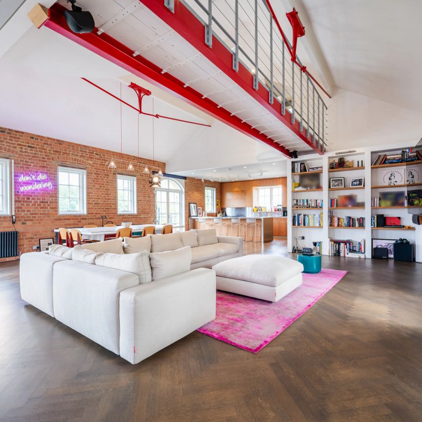 Old Library Apartments, Battersea, SW11 - Photo 1