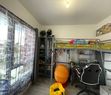 Location Appartement 4 pièces 79m² MONTEUX 84170 - Photo 5