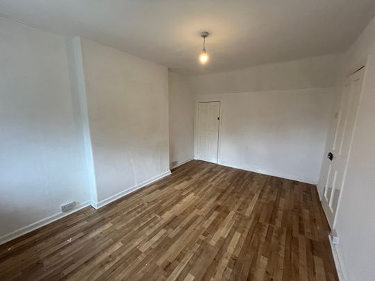 Wellington Road, Taunton - Photo 1