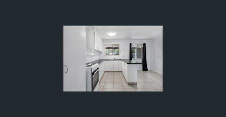 Beautiful Renovated Home! - Photo 3