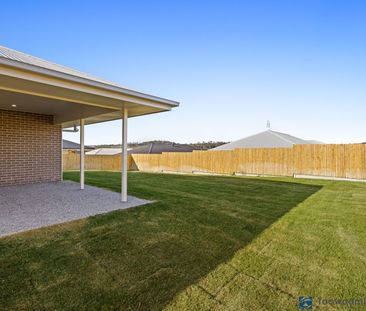 16 Vanessa Crescent, 4350, Cotswold Hills Qld - Photo 2