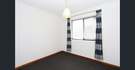 Spacious two bedroom unit with Fabulous River Views and two decks! - Photo 3