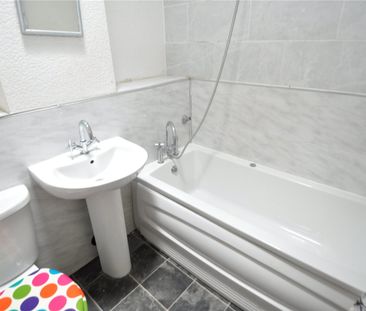 Arrowe Park Road, CH49 0UB, Upton - Photo 5