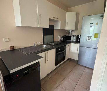 3 pièces - Meublé - 43 m² - RDJ - Colocation non autorisée - Photo 2