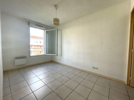 Location - Appartement - 2 pièces - 45.09 m² - montauban - Photo 4