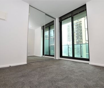 Australis: 35th Floor - Unbelievable City Location! - Photo 3