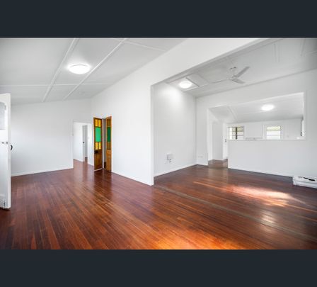 48 Eyre Street, North Ward, Qld 4810 - Photo 1