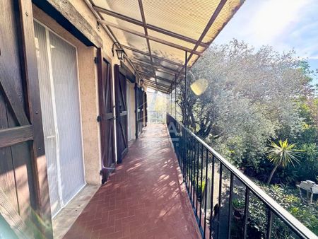 LOCATION 4 PIÈCES MEUBLE - Photo 2