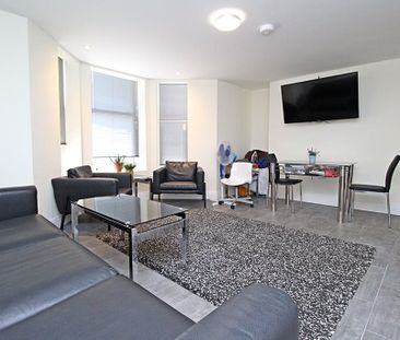 West Grove, Roath, Cardiff - Photo 2