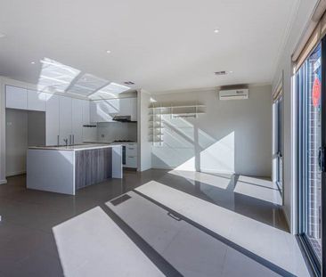 Shines Like New! - Photo 5