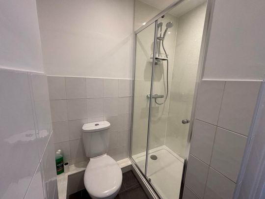 North Worle, Weston-super-Mare, North Somerset - Photo 1