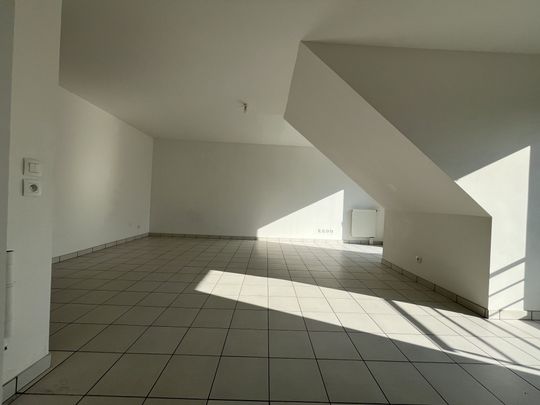 Location Appartement 1 pièce 39m² HONFLEUR 14600 - Photo 1