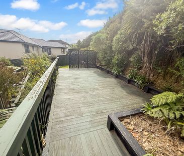 111 Woodman Drive, Tawa - Photo 2