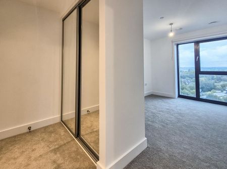 2 bedroom apartment to rent - Photo 2