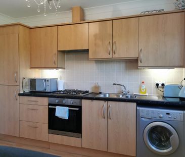 1 bedroom flat to rent - Photo 4