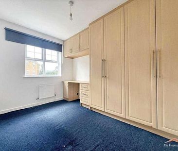 De Havilland Road, Edgware, HA8 - Photo 5