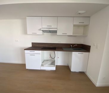 Location Appartement 4 pièces 81m² ST HERBLAIN 44800 - Photo 6