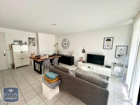 Location Appartement 2 pièces 47m² CASTRES 81100 - Photo 2