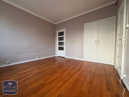 Location Appartement 2 pièces 48m² ST NAZAIRE 44600 - Photo 2