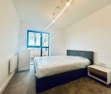 1 bedroom flat to rent - Photo 2