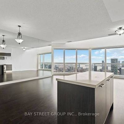 2 Bedroom, 3 Bathroom - Aura Condos - Photo 4