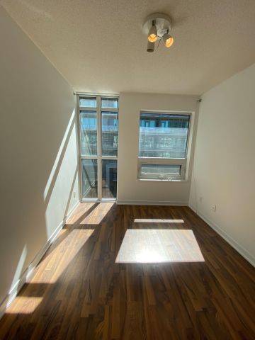 For Lease - 57 East Liberty Street Unit# Th17, Toronto, Ontario - Photo 2