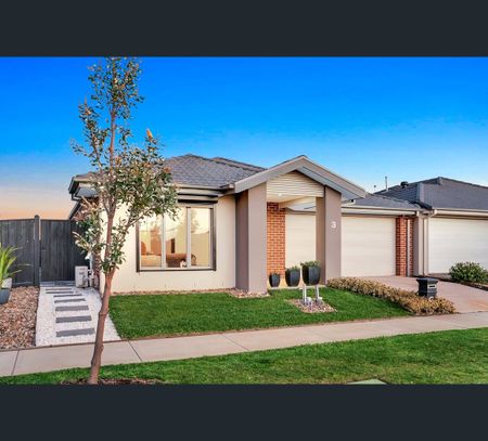 3 Nightingale Road, Mickleham, Vic 3064 - Photo 2