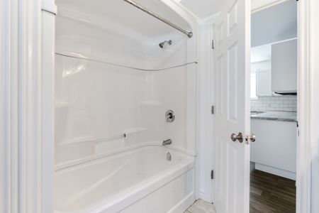 For Lease - 11 Edith Street, St. Catharines, Ontario - Photo 2