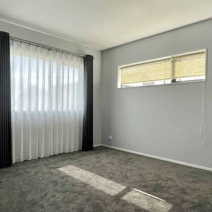 Spacious 4BR Home with Modern Comforts - Photo 1