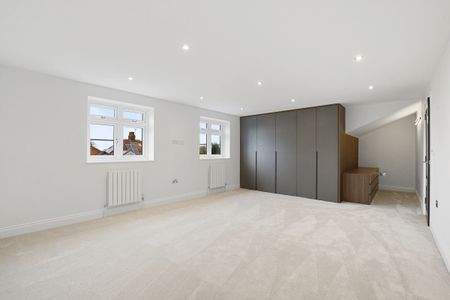 5 bedroom detached house to rent - Photo 5