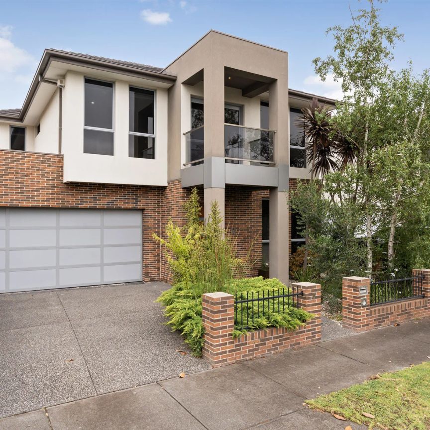 5 Shearwater Crescent, Maribyrnong. - Photo 1