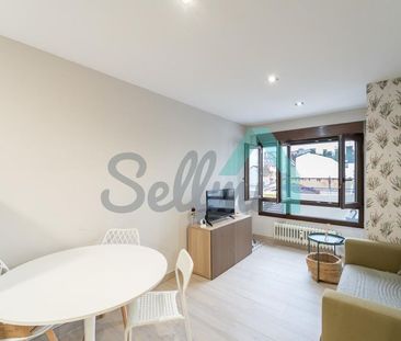 Alquiler de piso en Calle Fuertes Acevedo - Photo 2