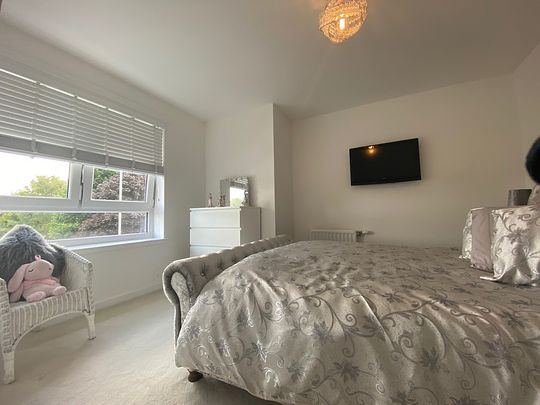 3 Bedroom Property To Rent - Photo 1
