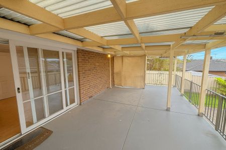 Modern Comfort & Court-Side Convenience for the Whole Family - Photo 3