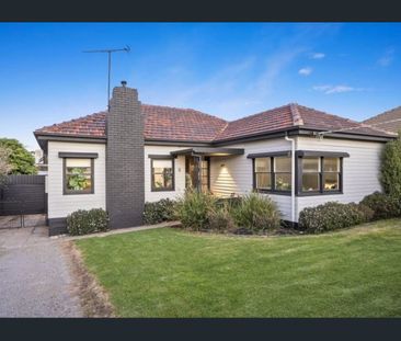 8 Shannon Avenue, Hamlyn Heights, Vic 3215 - Photo 6