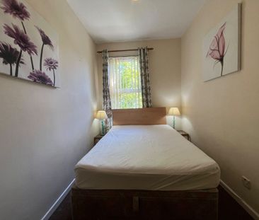 Apt 2, 100 University Avenue, Belfast BT7 1GY - Photo 3