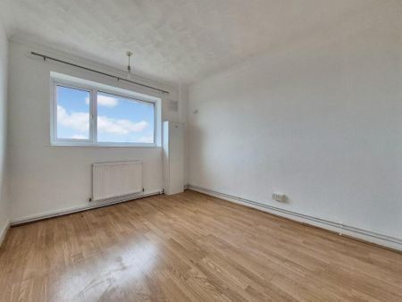 3 bedroom maisonette to rent - Photo 5