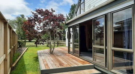 Close to town and low maintenance - Photo 5