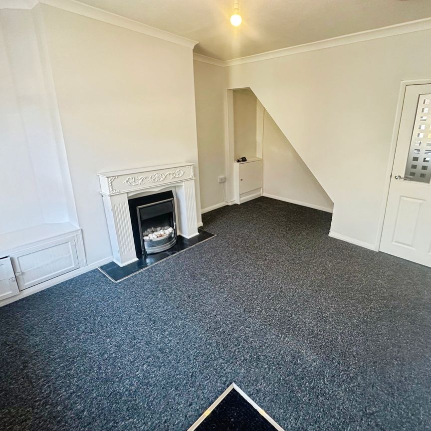 Lonsdale Place, Lincoln - Photo 1