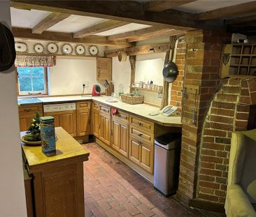 2 bedroom detached house to rent - Photo 3