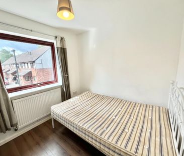 1 bedroom Flat To Let - Photo 5