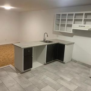 5 1/2 - Montréal (Centre-Sud) - 2 150 $/mois - Photo 2