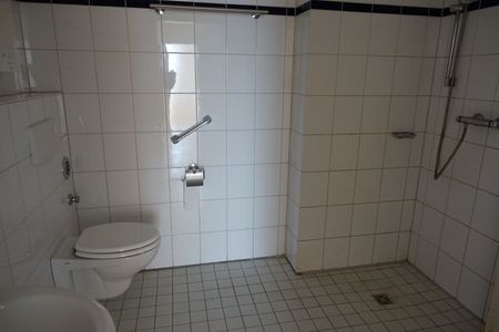 Witten-Bommern: Senioren-Wohnung, 61m², Balkon, komplett barrierefrei - Bitte Text lesen! - Photo 5