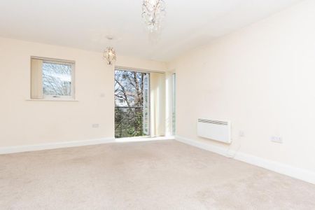 2 bedroom flat to rent - Photo 3