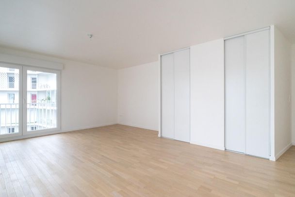 location Appartement T4 DE 84.7m² À CLICHY - Photo 1