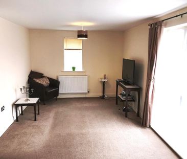 2 bedroom flat to rent - Photo 4