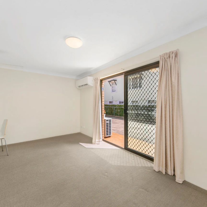 Unit 1/23 Stevenson Street, Ascot. - Photo 1