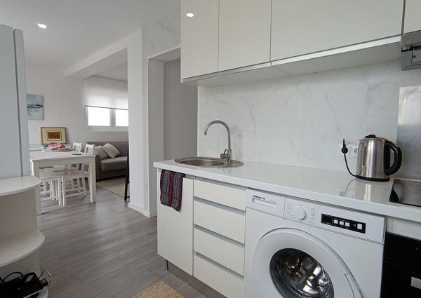 1 bedroom flat with sea and estuary views, in Praia da Barra!