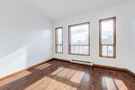 For Lease - 3038 Dundas Street Unit# 3, Toronto, Ontario - Photo 4